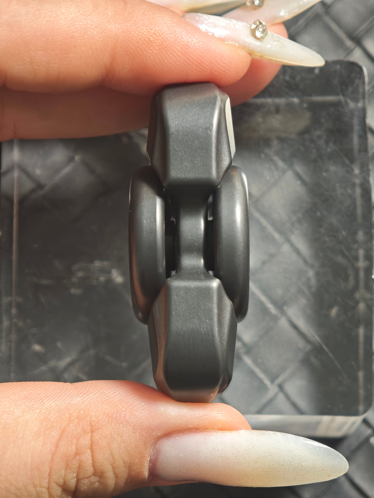 Spindle Batch Ii Zirconium