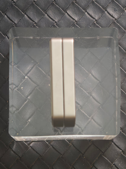 Root Three Titanium