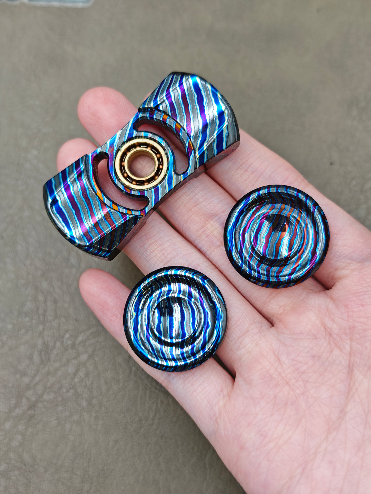 Swallowtail Zircuti