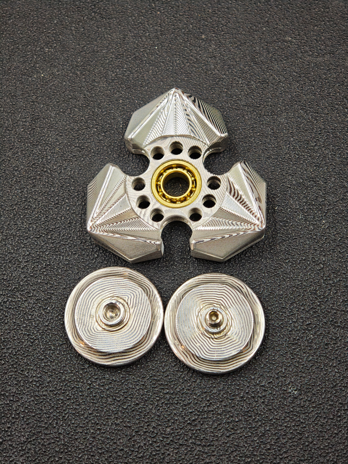 Tri Leaf Crossbone Damasteel