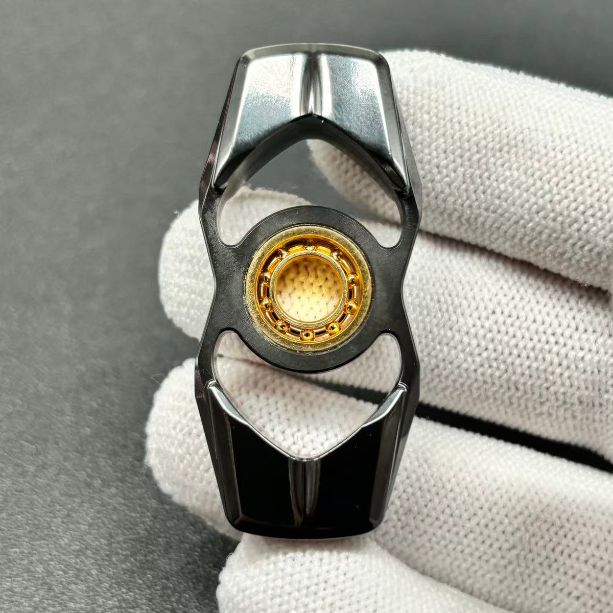 Kamen Dual Leaf Zirconium Polished