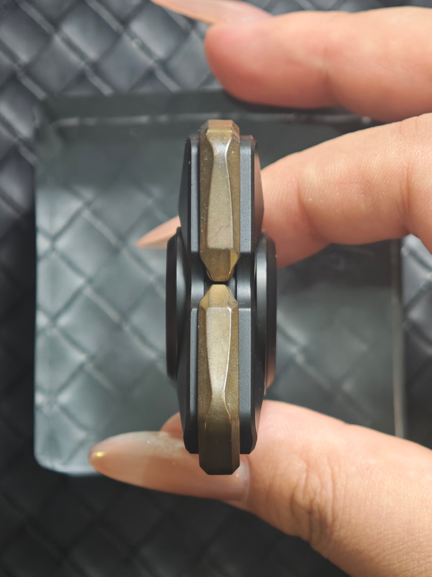 Garlic Copper Resin Titanium