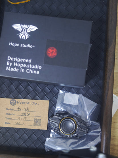 Dark Shell Opening Stainless Steel