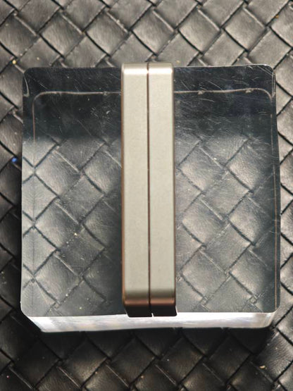 Mini Brick Titanium