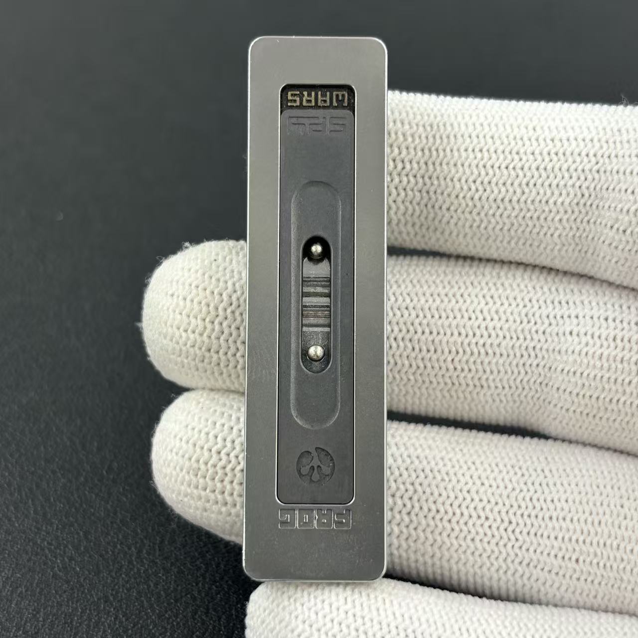 Frog Stainless Steel PEEK