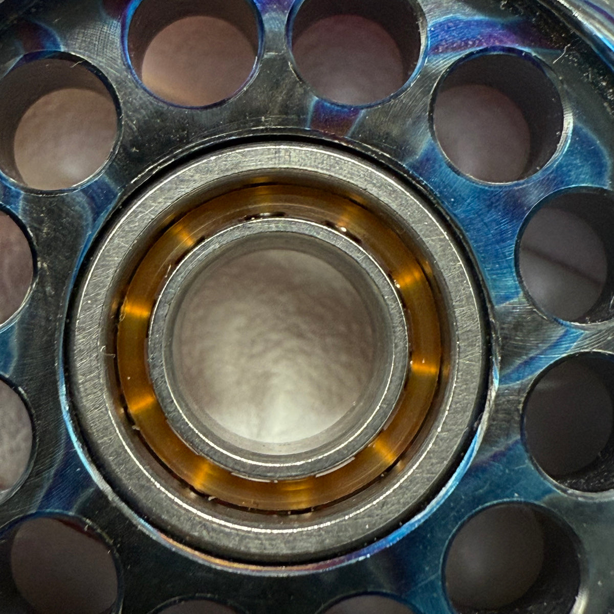 Hourglass S2 Zircuti