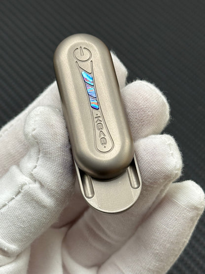 Floating Cloud Titanium