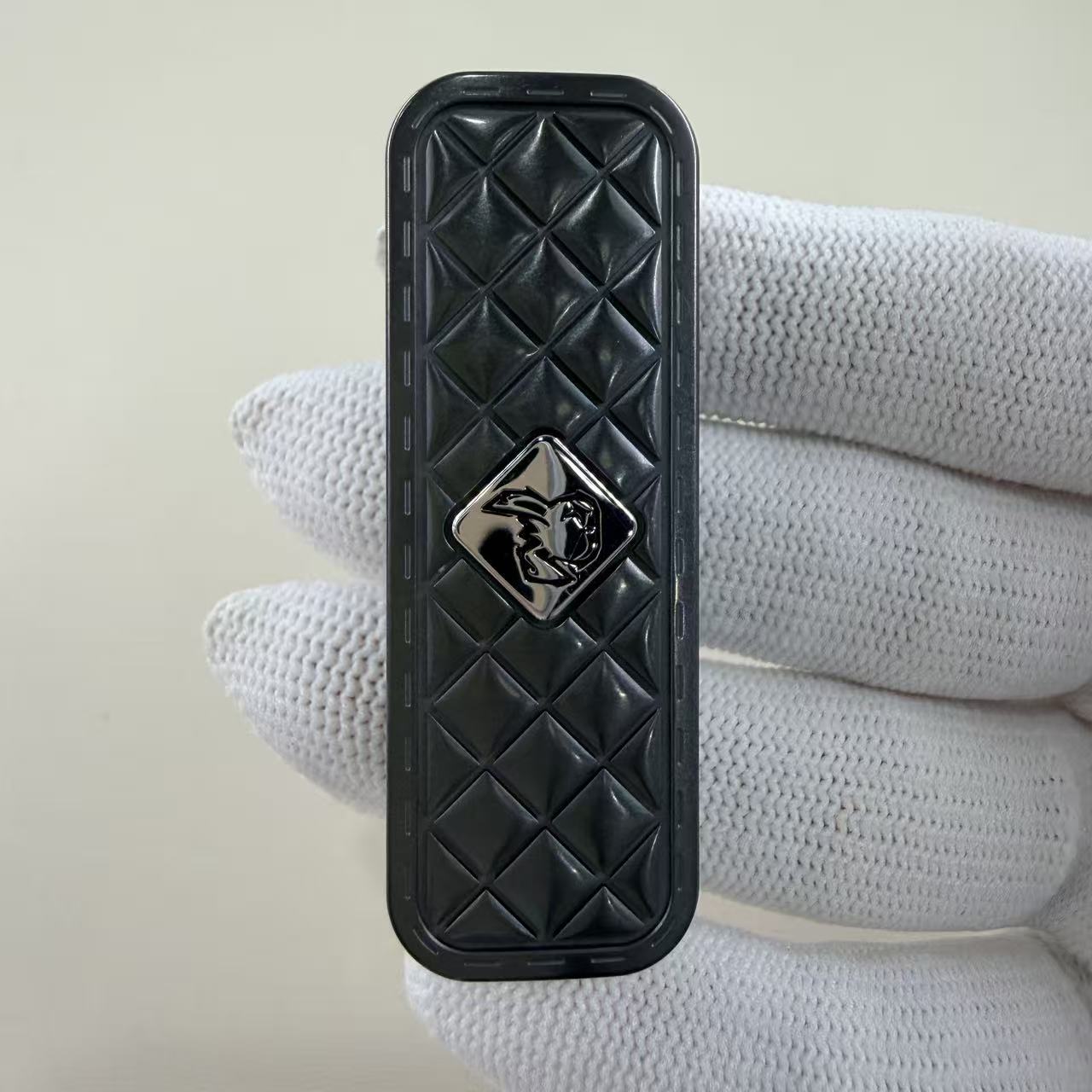 Feng Ling Zirconium
