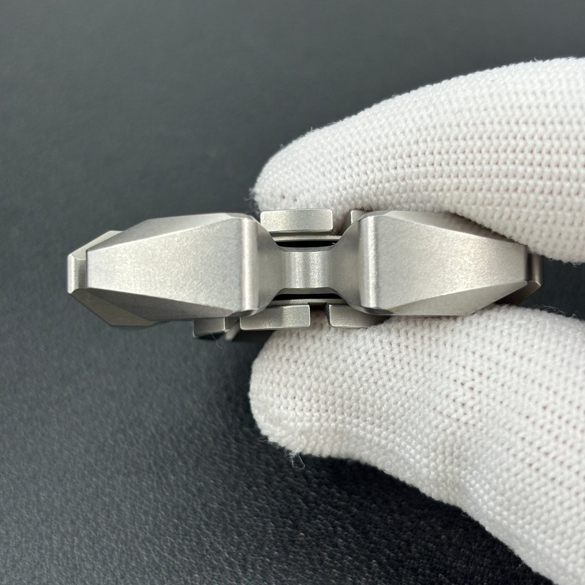 Scorpio Bearing Cap Stainless Steel