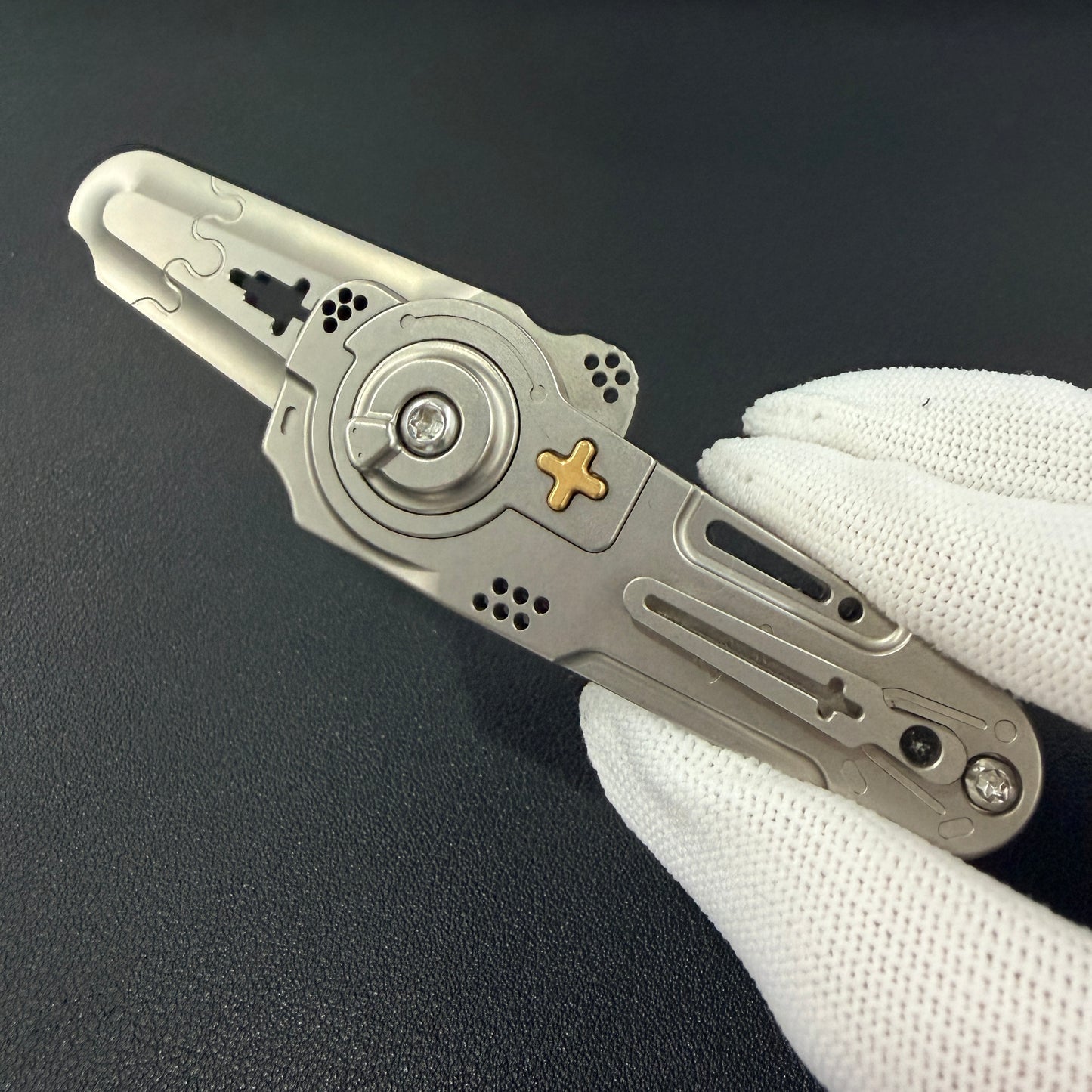 Dimension Slash Pry Bar Titanium
