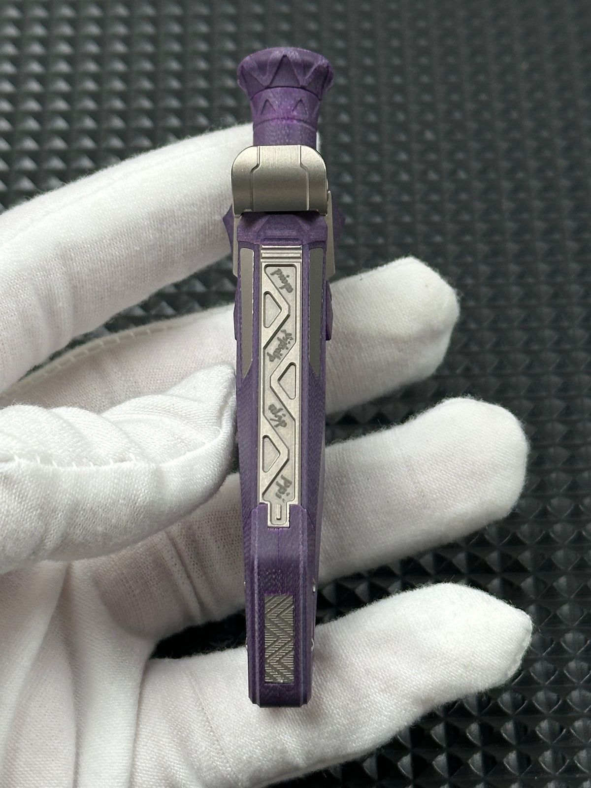 Aroundight G10