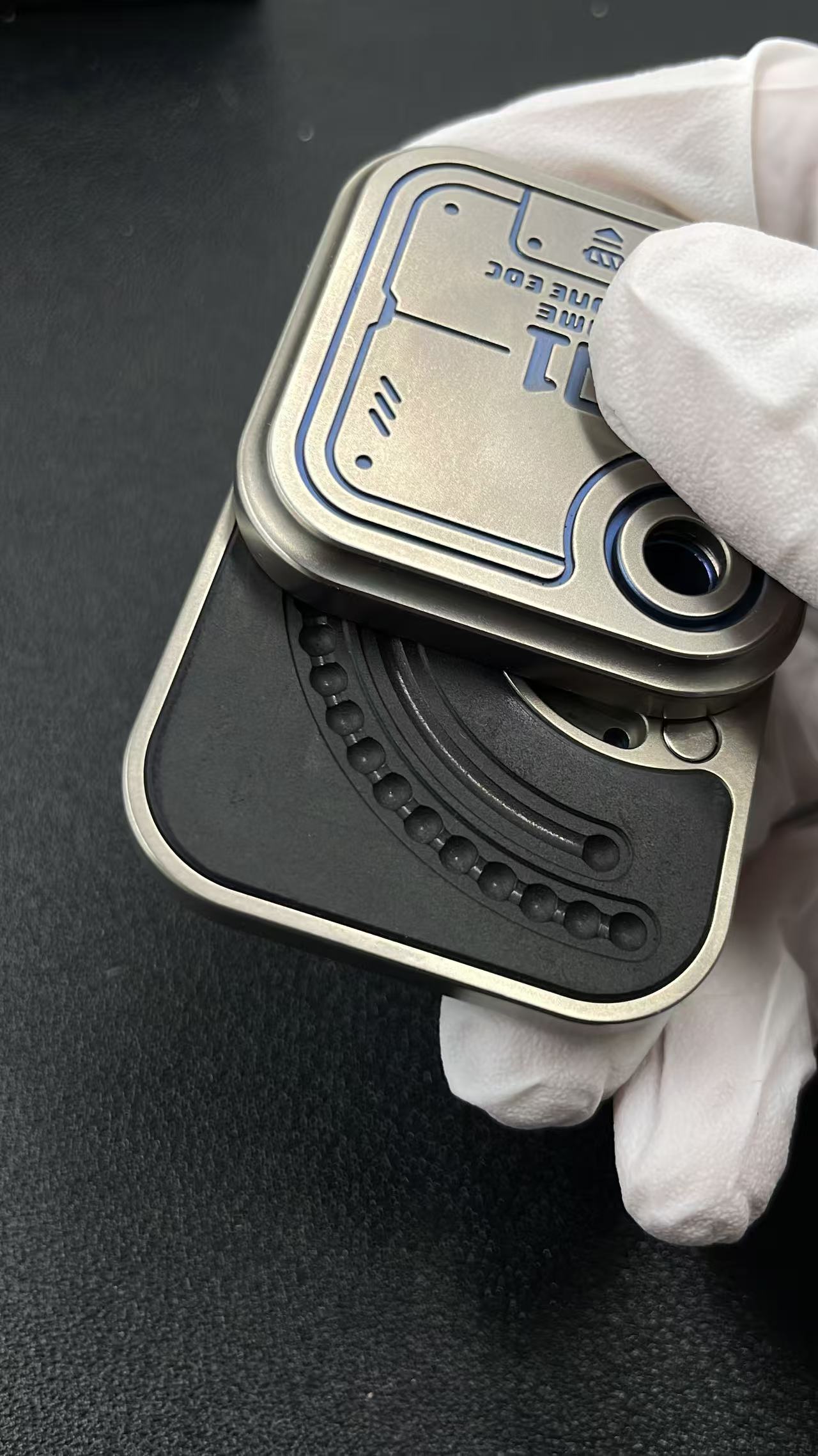MAZE BLOCK Titanium