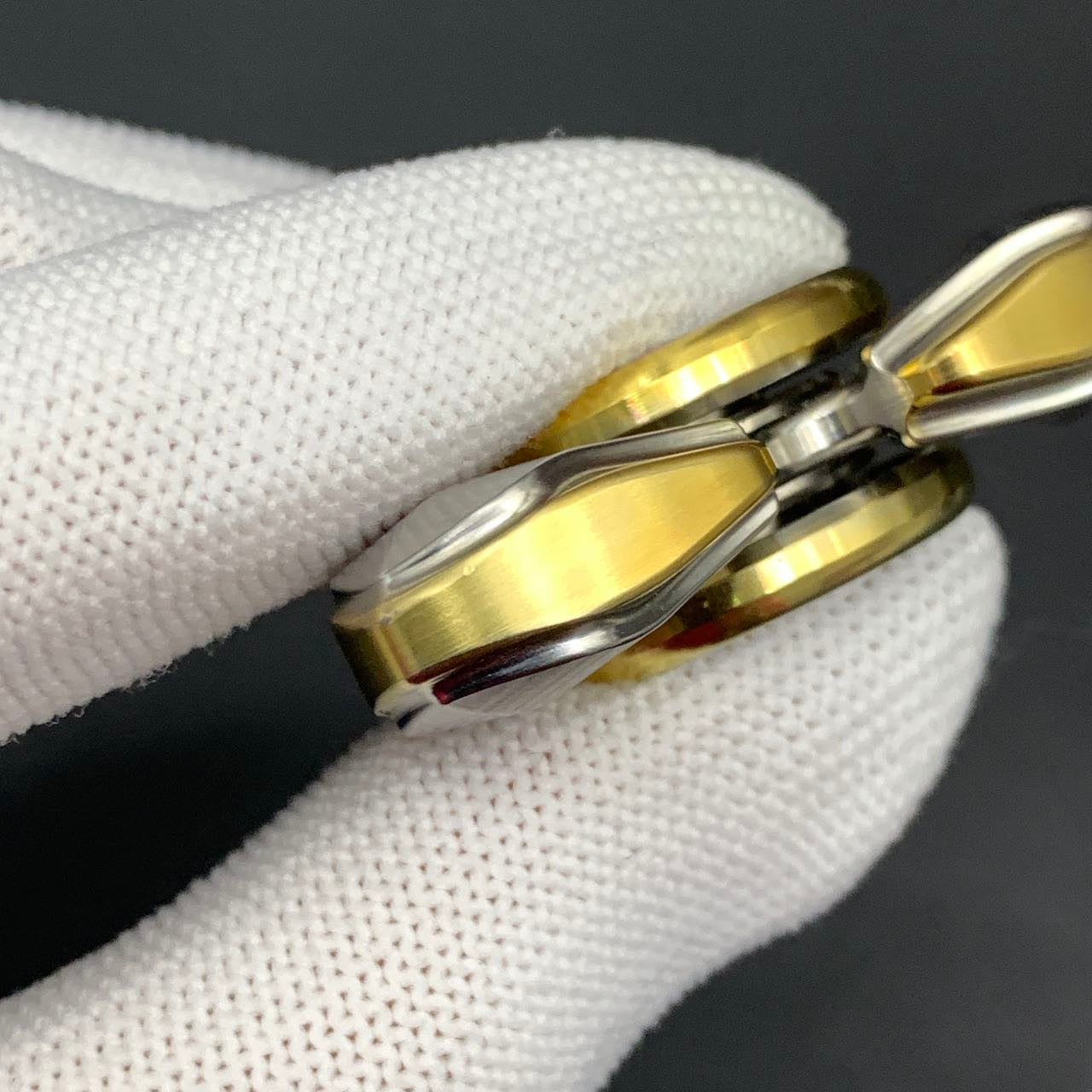 Toothless Mini Pearl White Stainless Steel