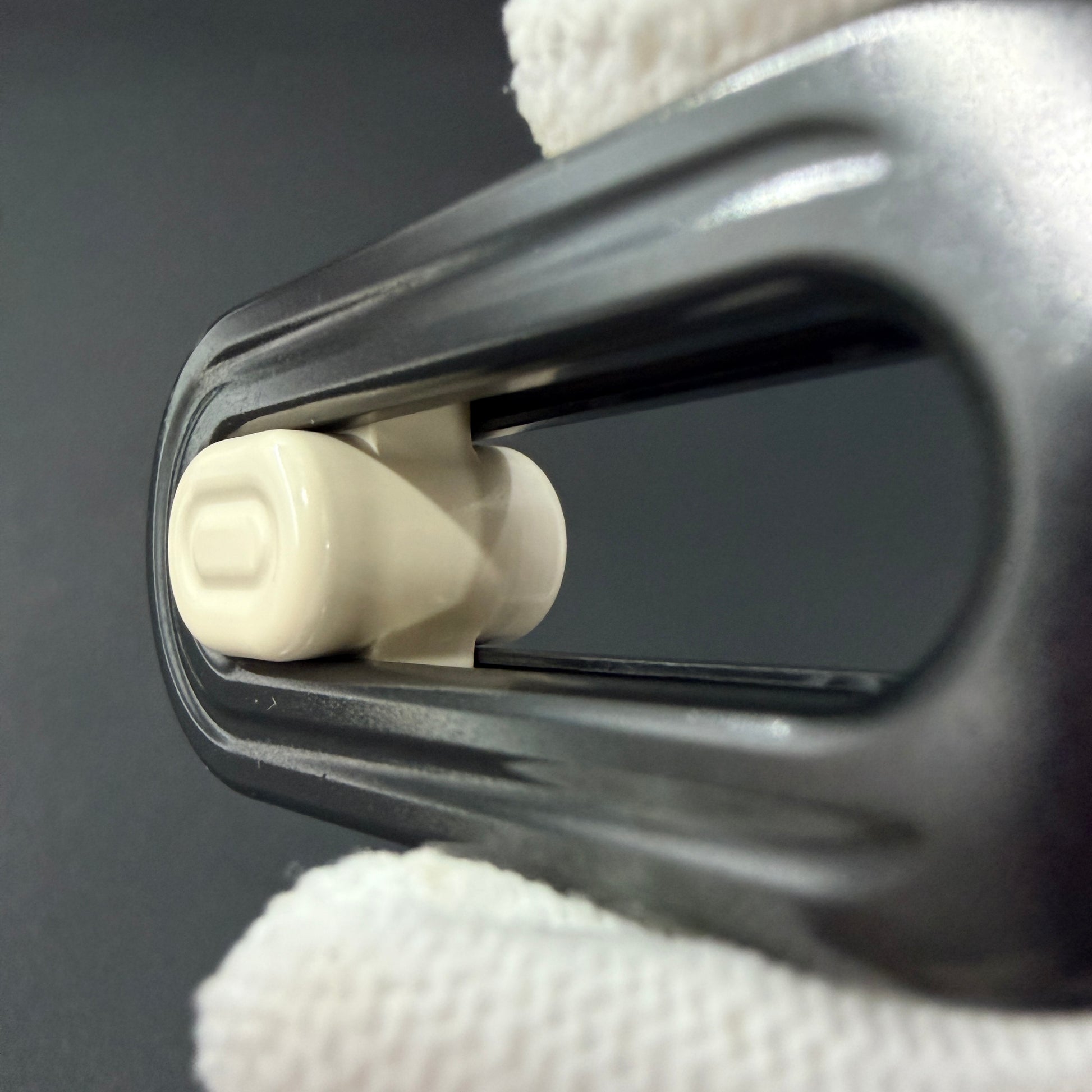 Kong Zirconium