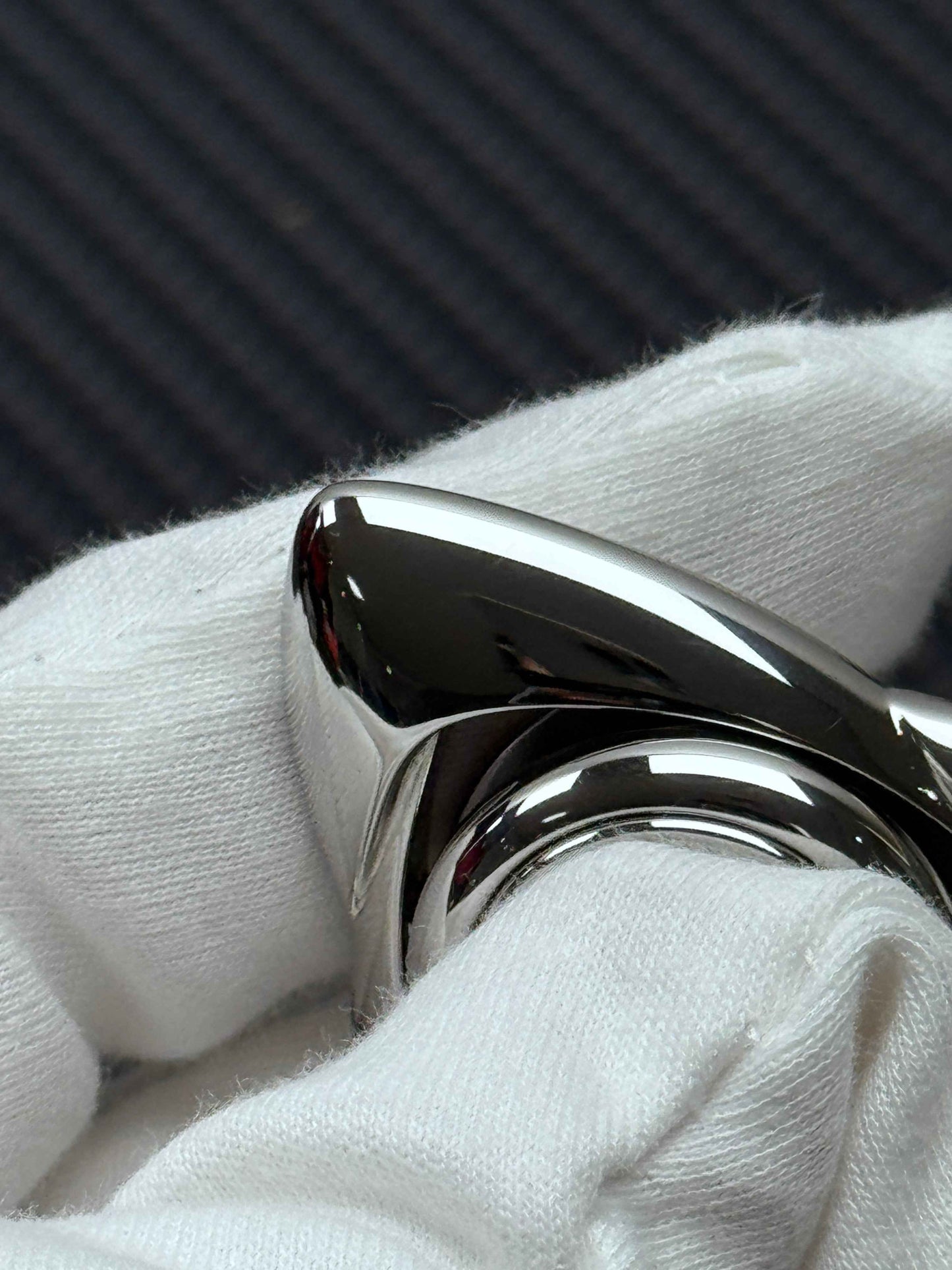 Wind Stainless Steel