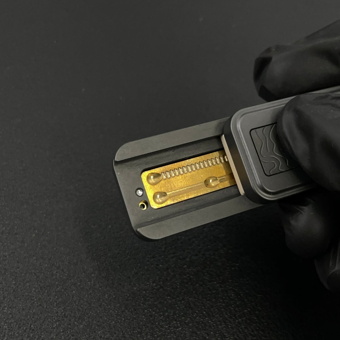 Pursuit Zirconium