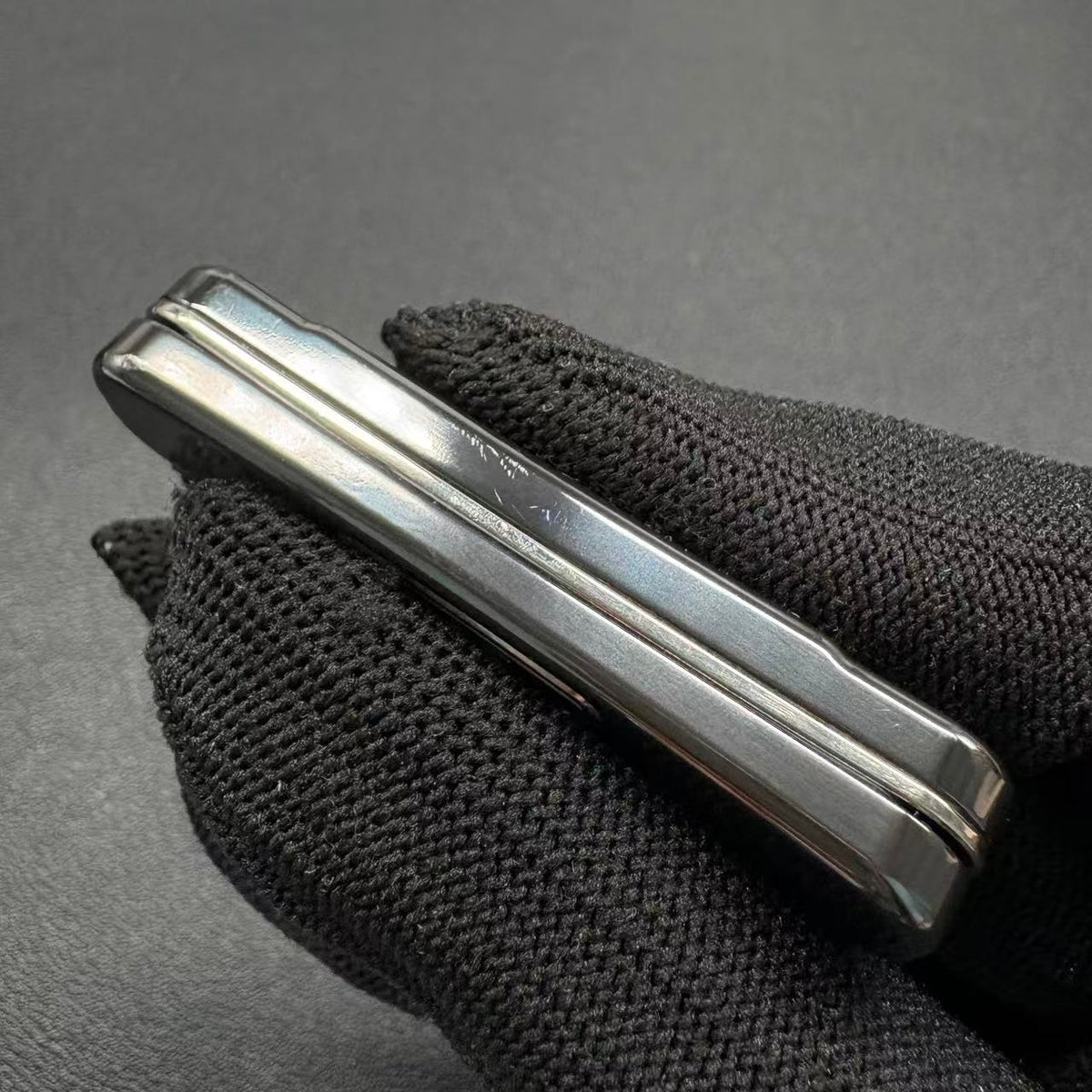 Snake Zirconium