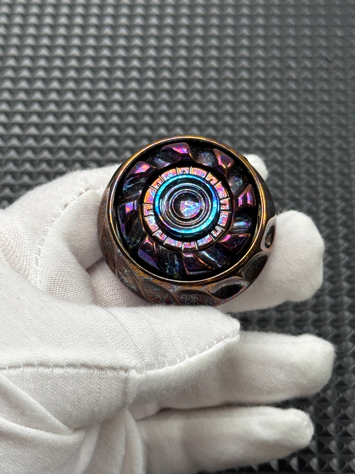 Eternal Bloom II Titanium