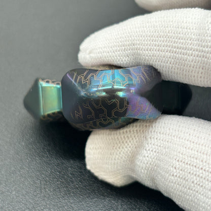 Feather Zirconium Oil Slick