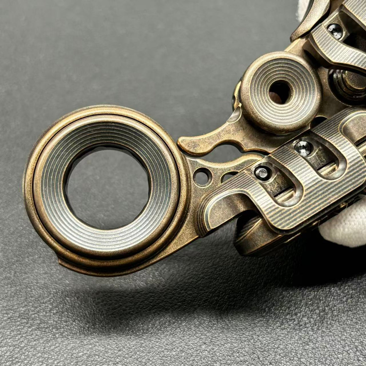 Exoskeleton Magnetic Mechanical Stainless Steel Limited 66