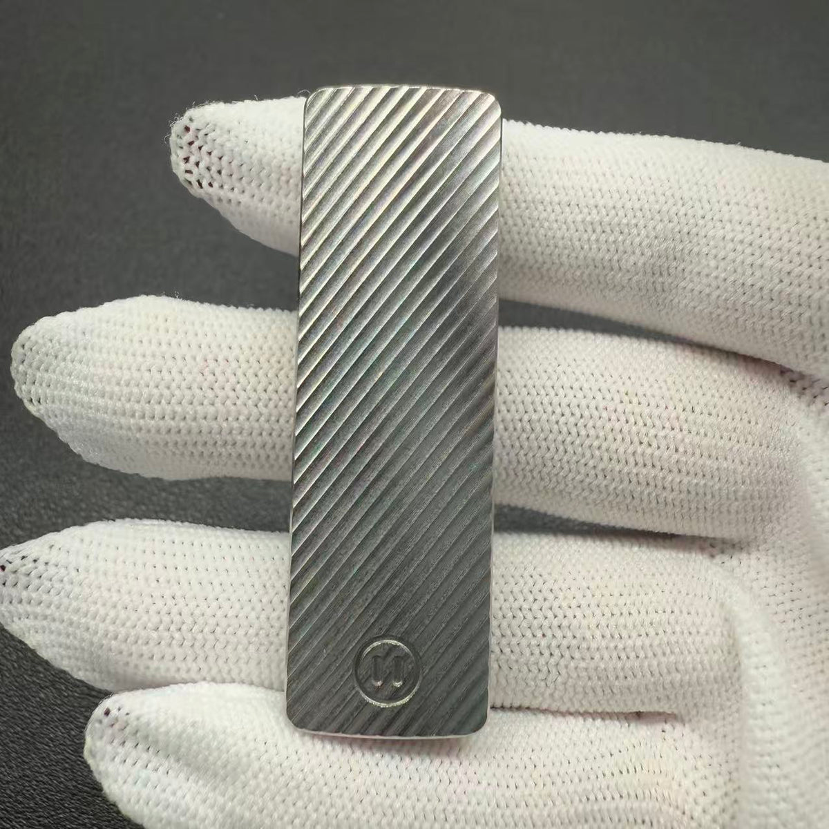 Ji Li Titanium