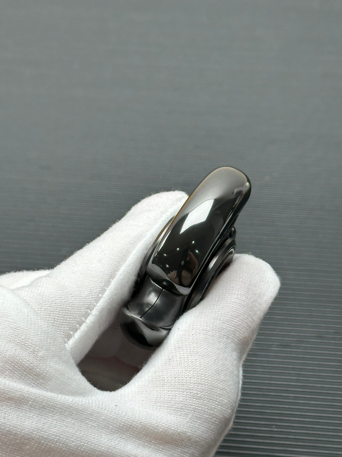 Liquid Flash Zirconium Oil Slick