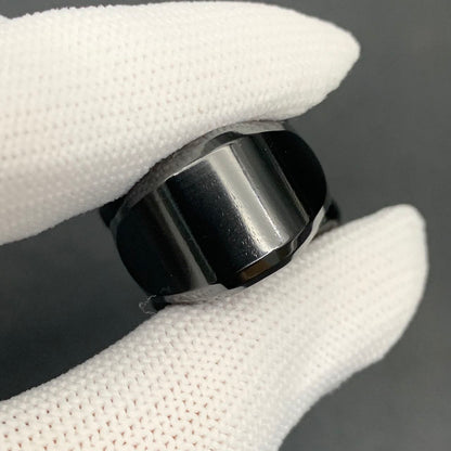 Pan Yixian Zirconium Polished
