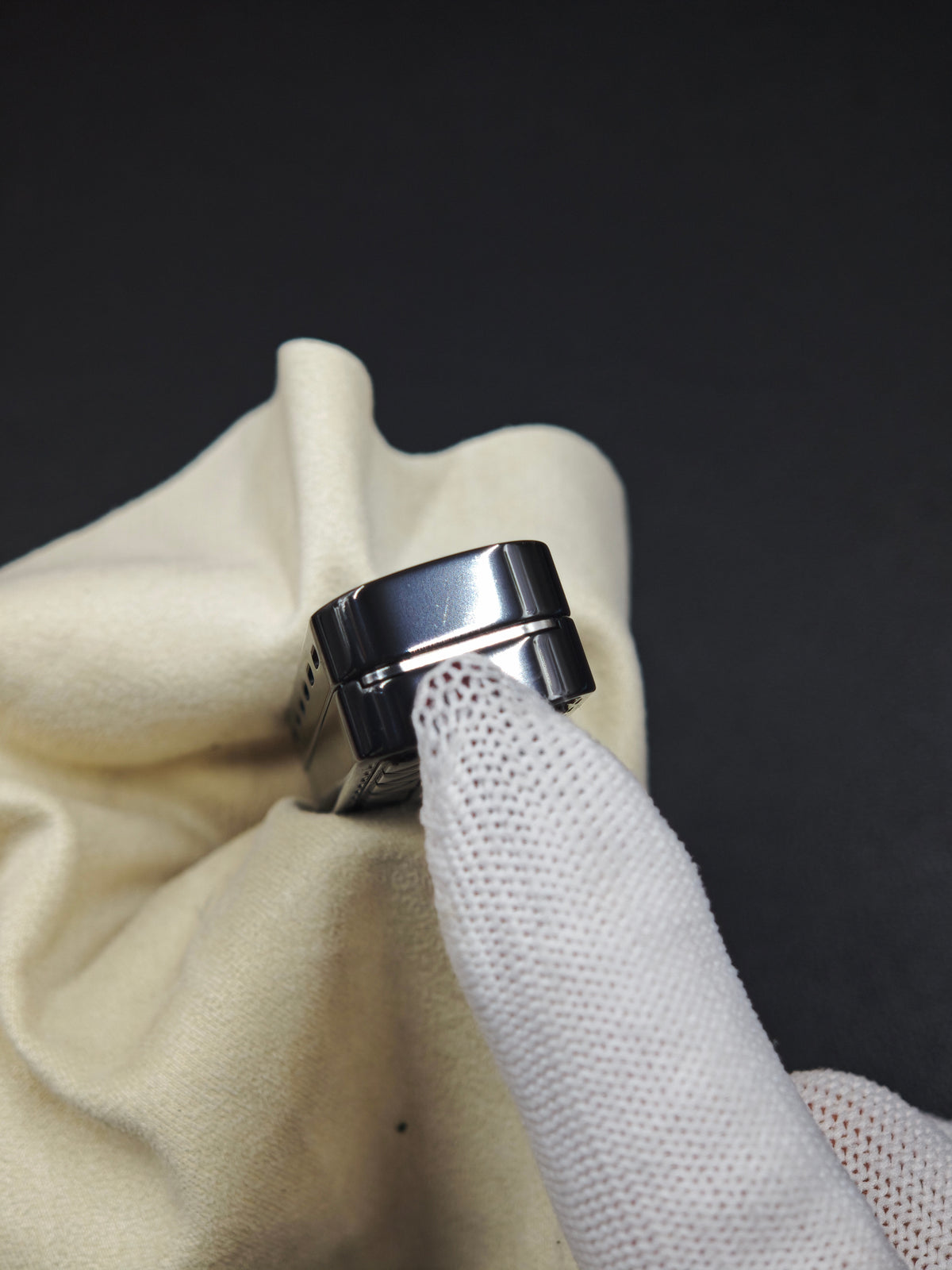 Feng Ling Zirconium Oil Slick