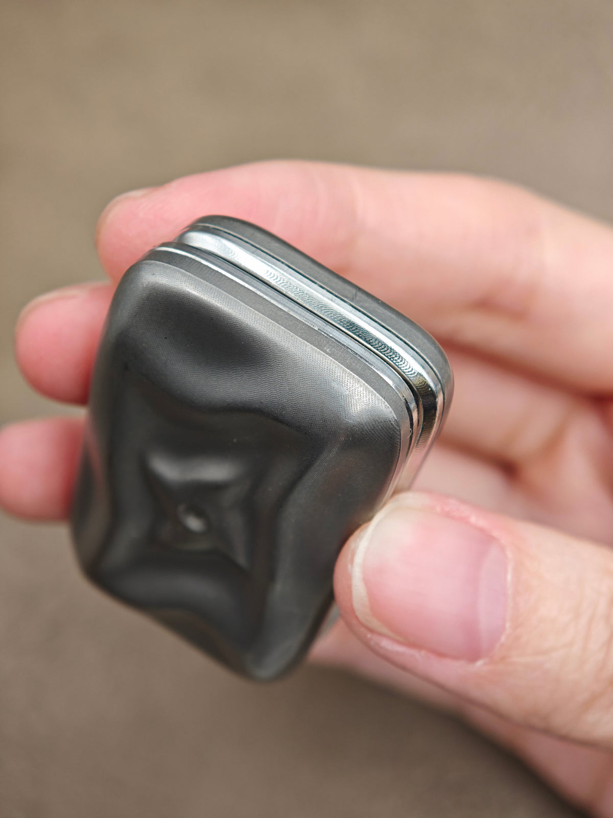 Shuriken Titanium
