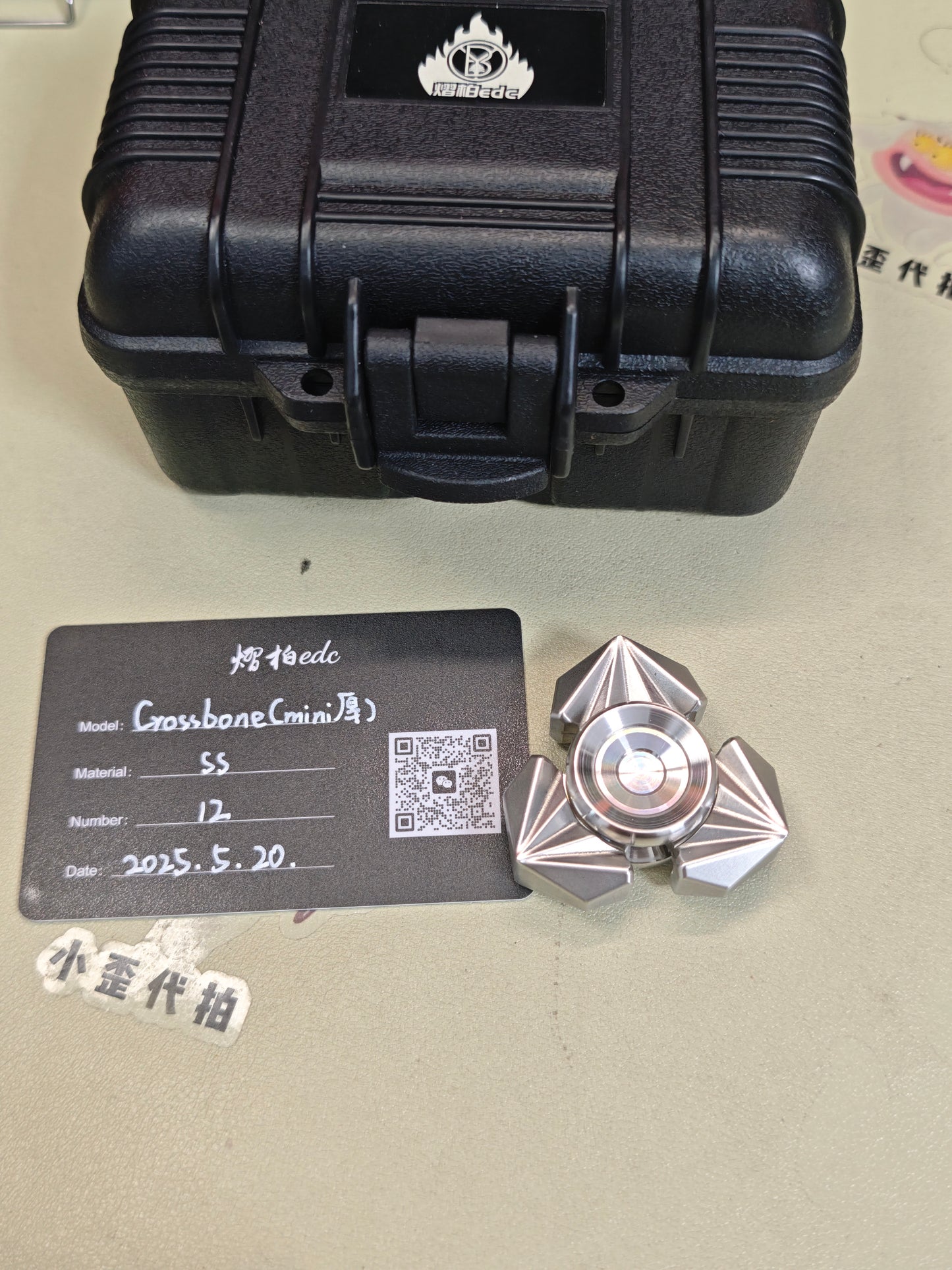 Tri Leaf Crossbone Stainless Steel