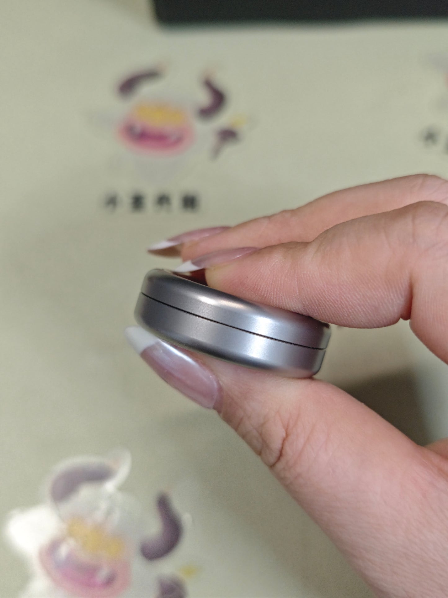 Joker Noise Milk Cap Spring Press Bead Titanium