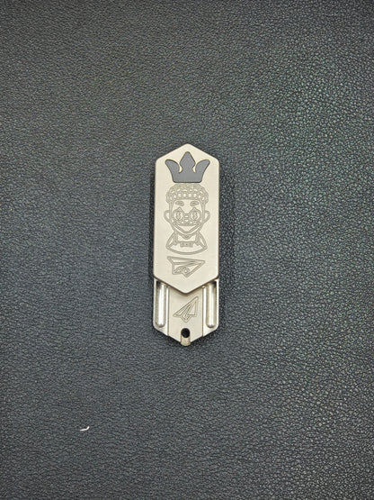 Plane Titanium