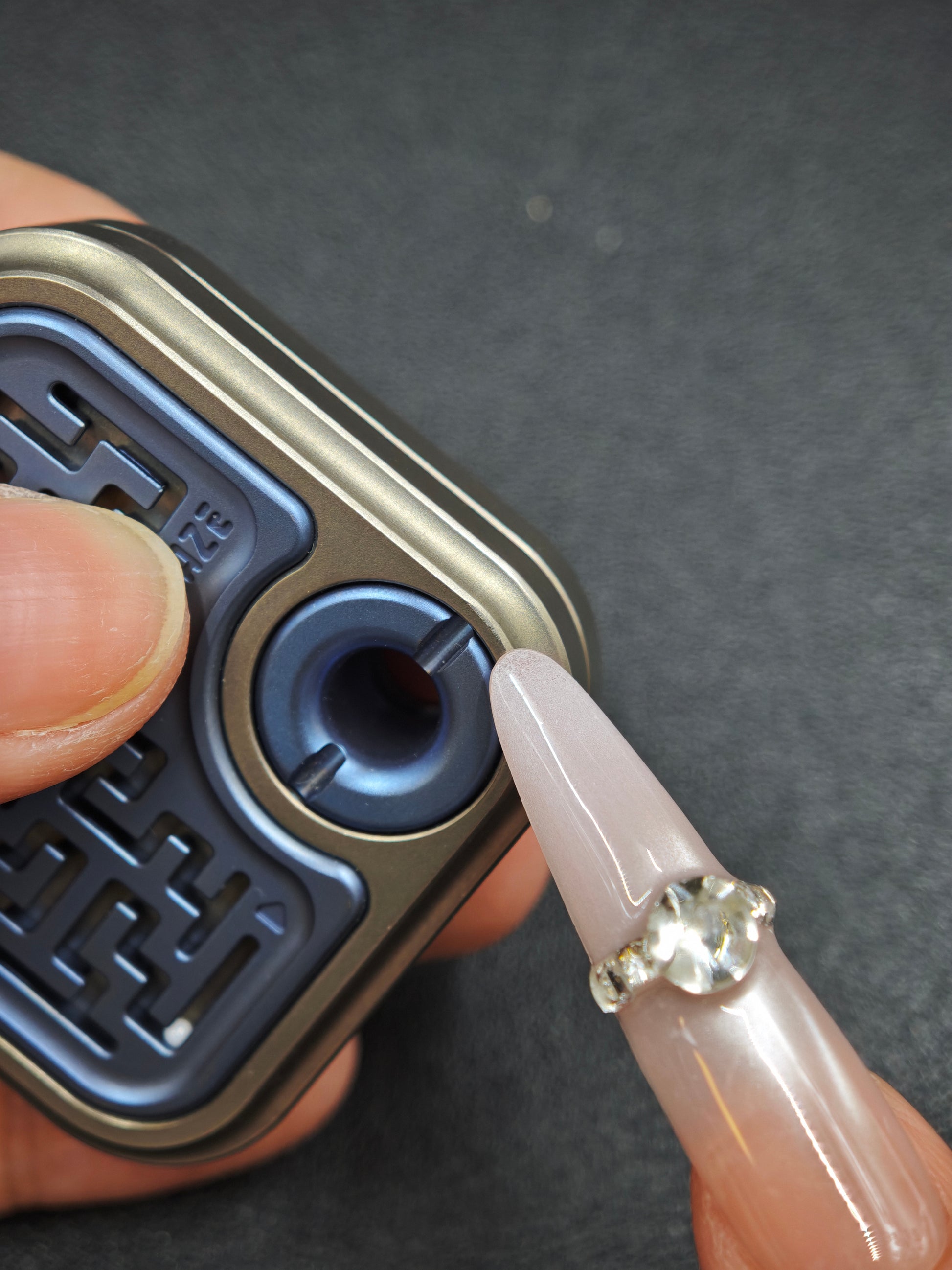 MAZE BLOCK Titanium