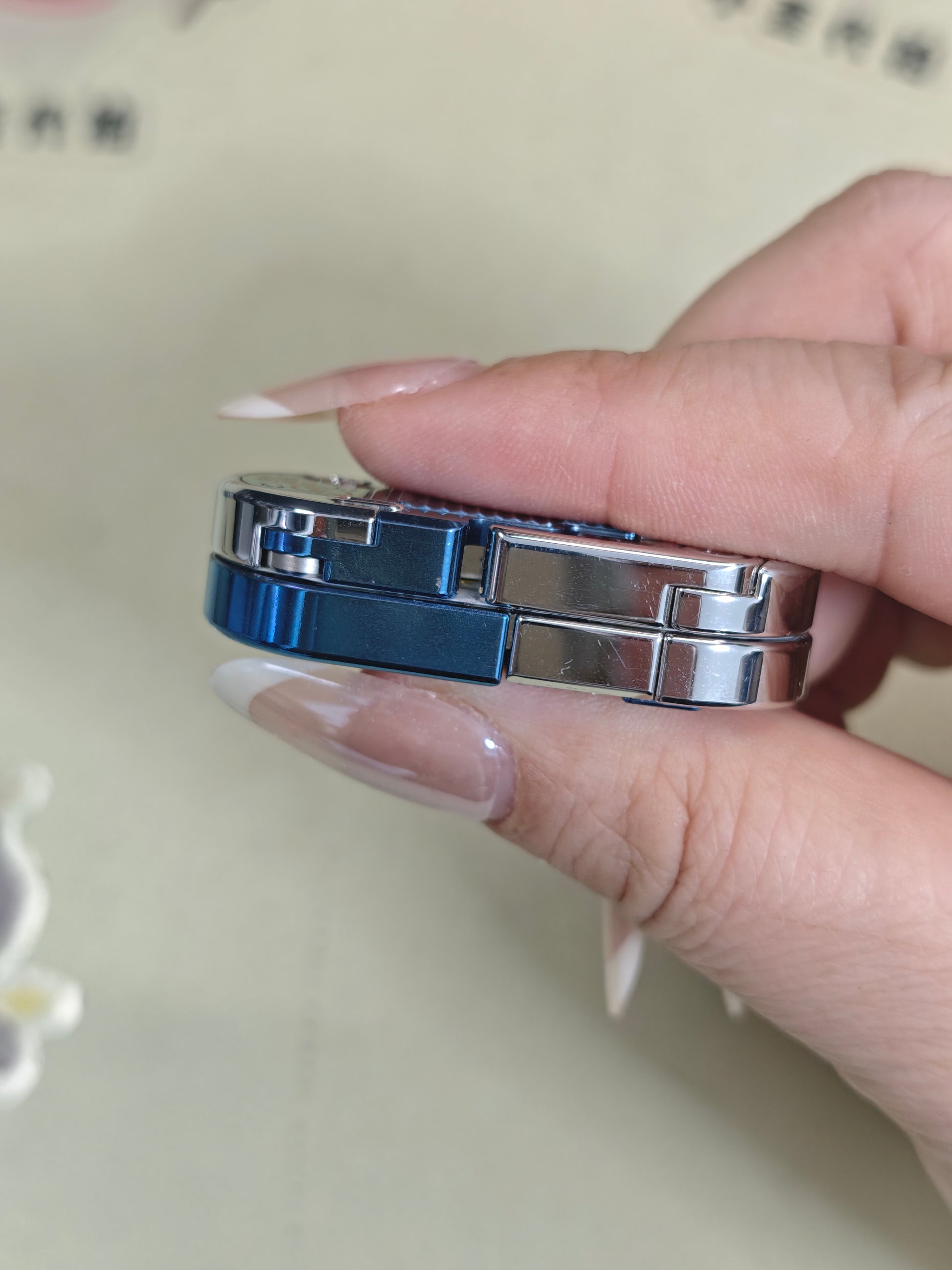 Top B Titanium