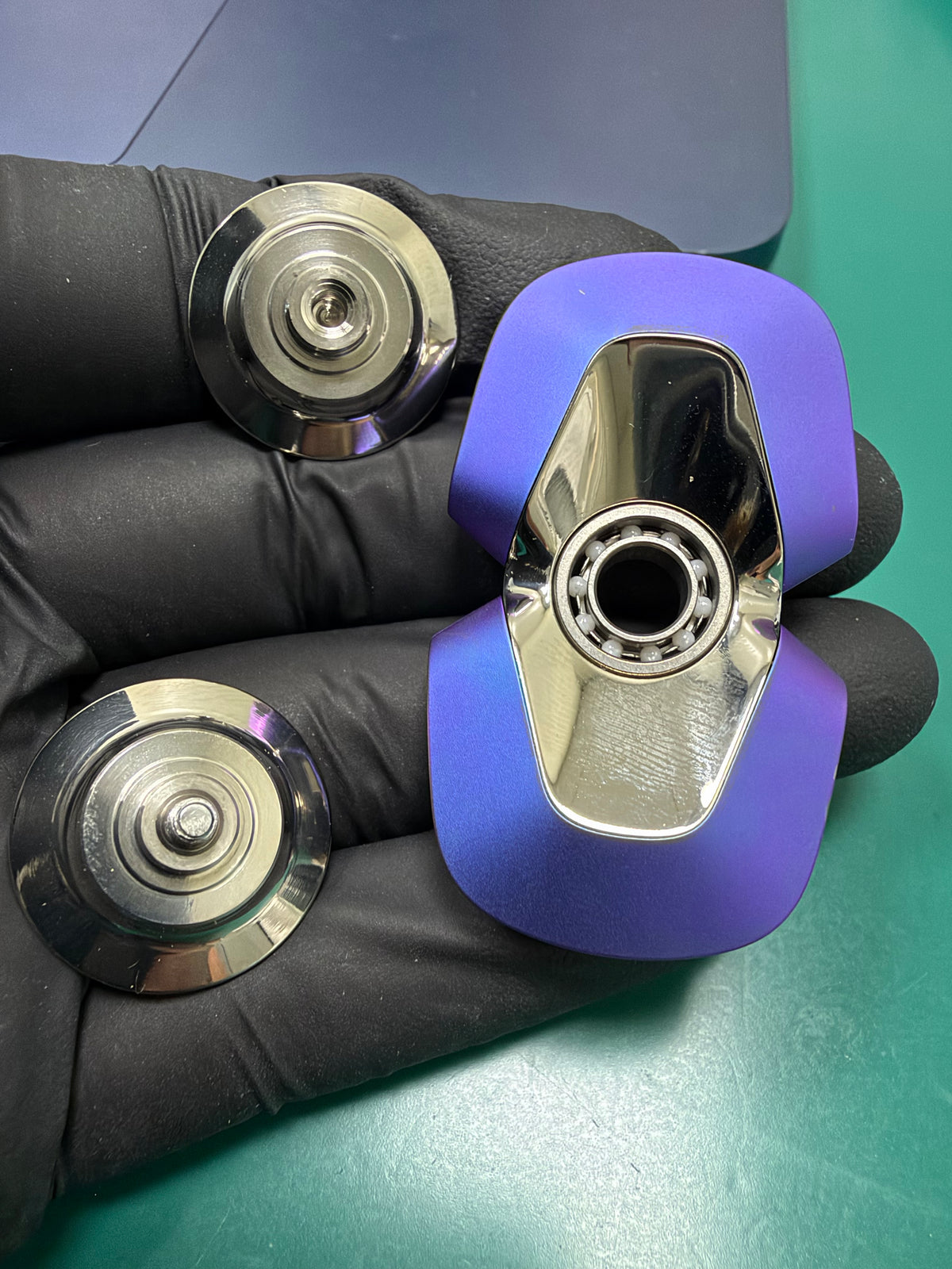 Lentic Titanium