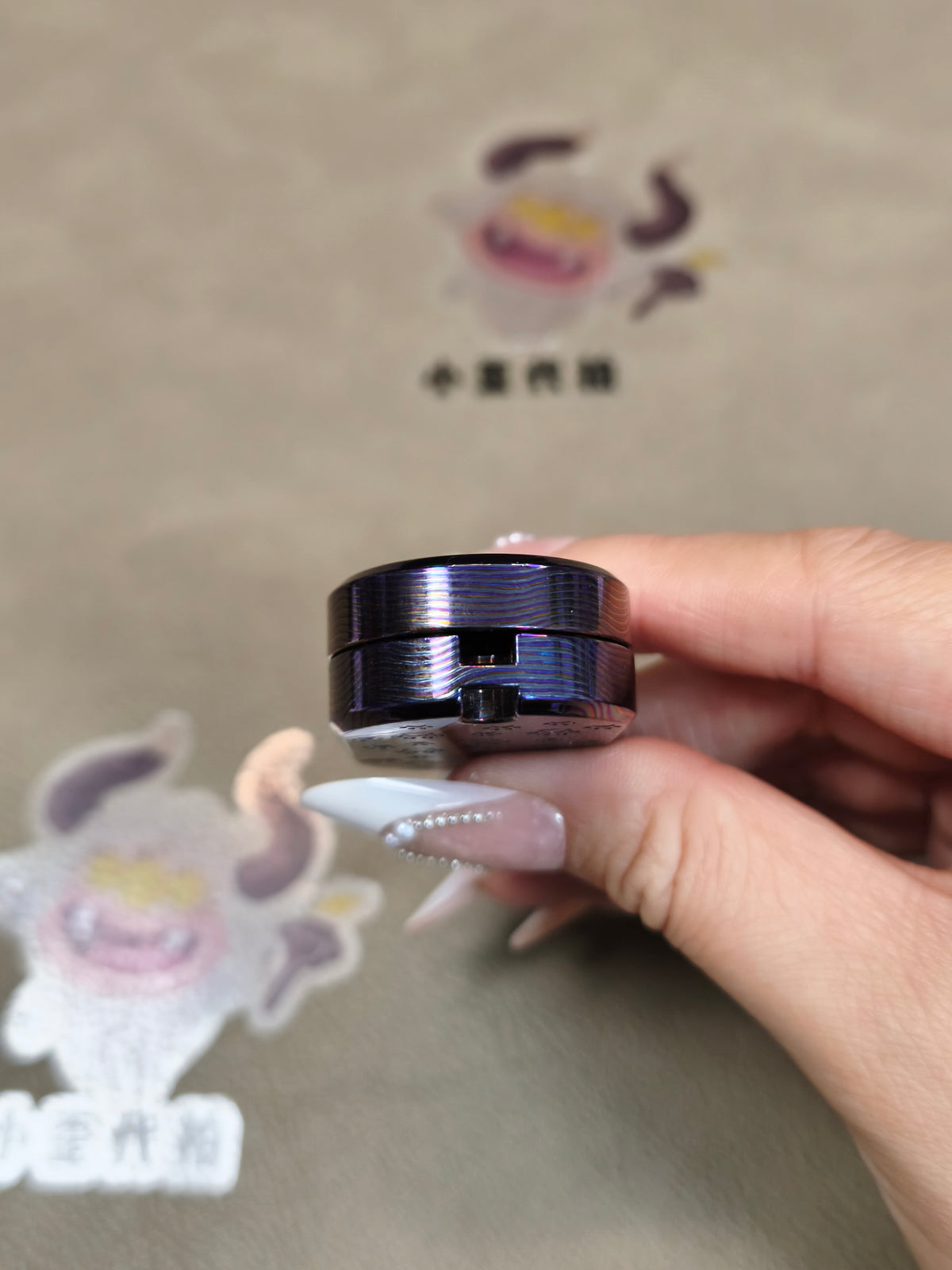 F2.9 Zircuti
