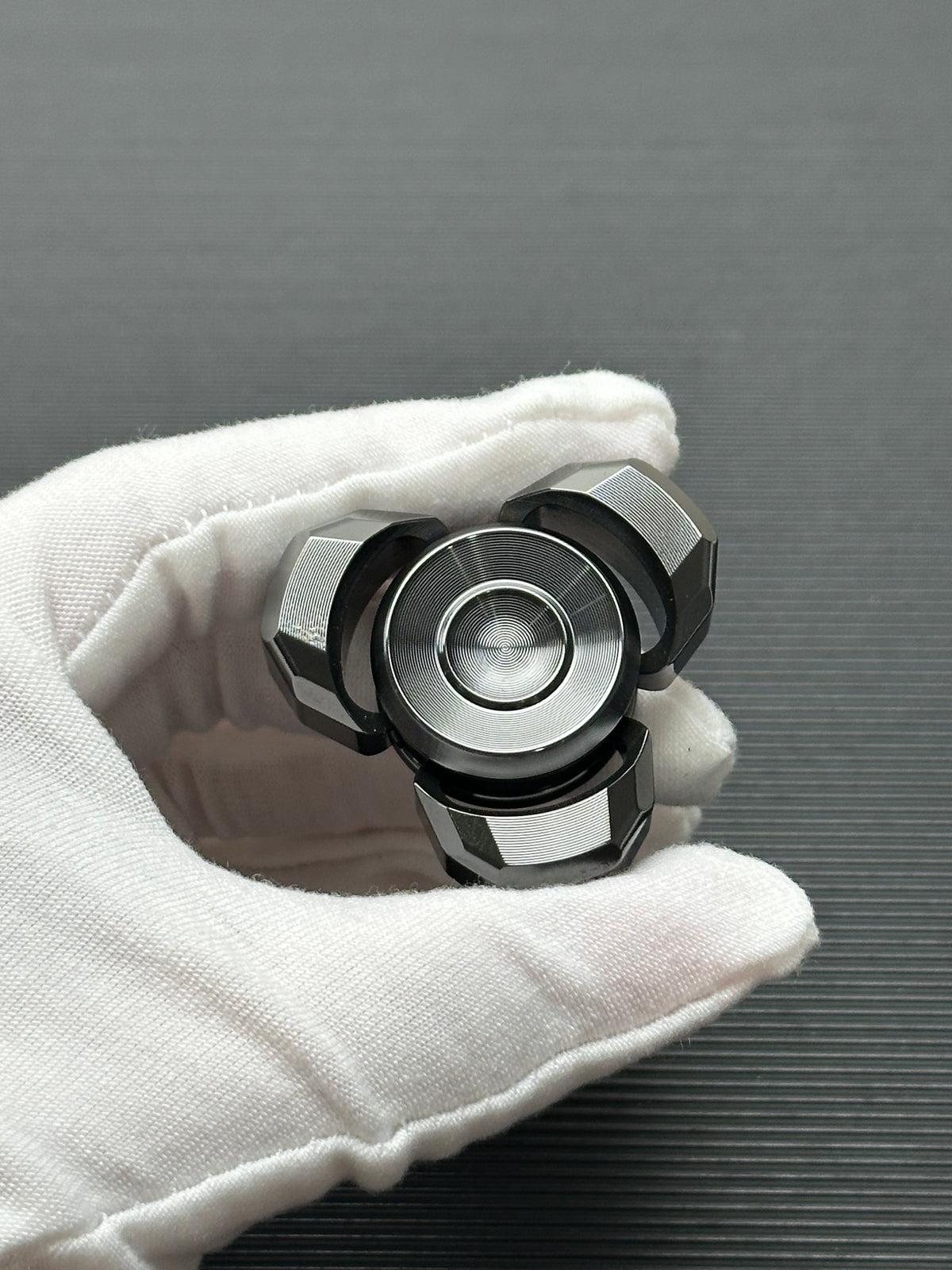 Whisper Duo Zirconium Polished