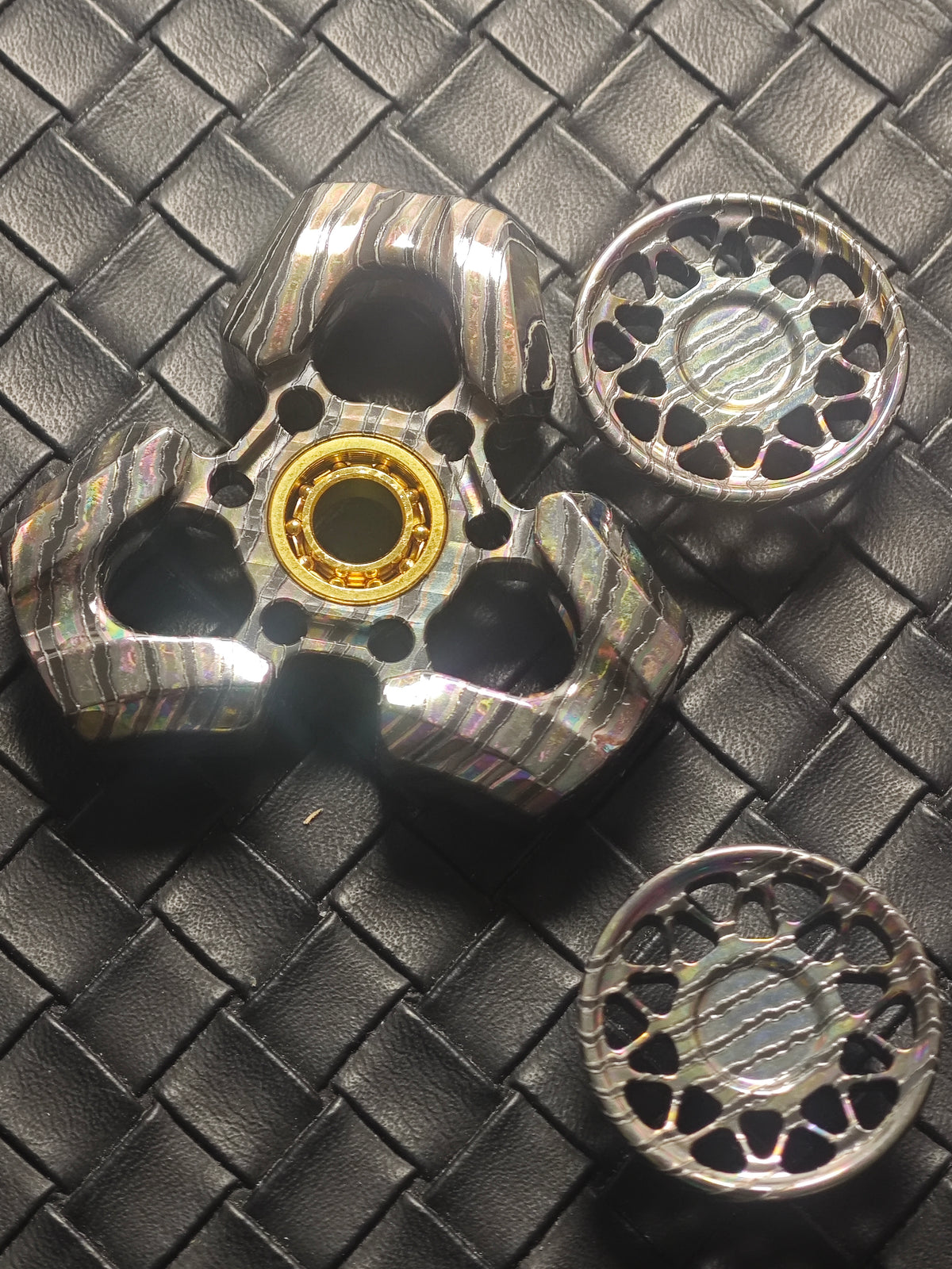 Explorer Zircuti