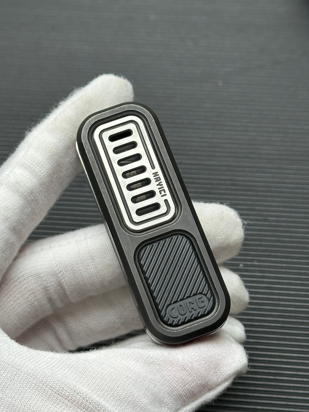 Eraser Titanium
