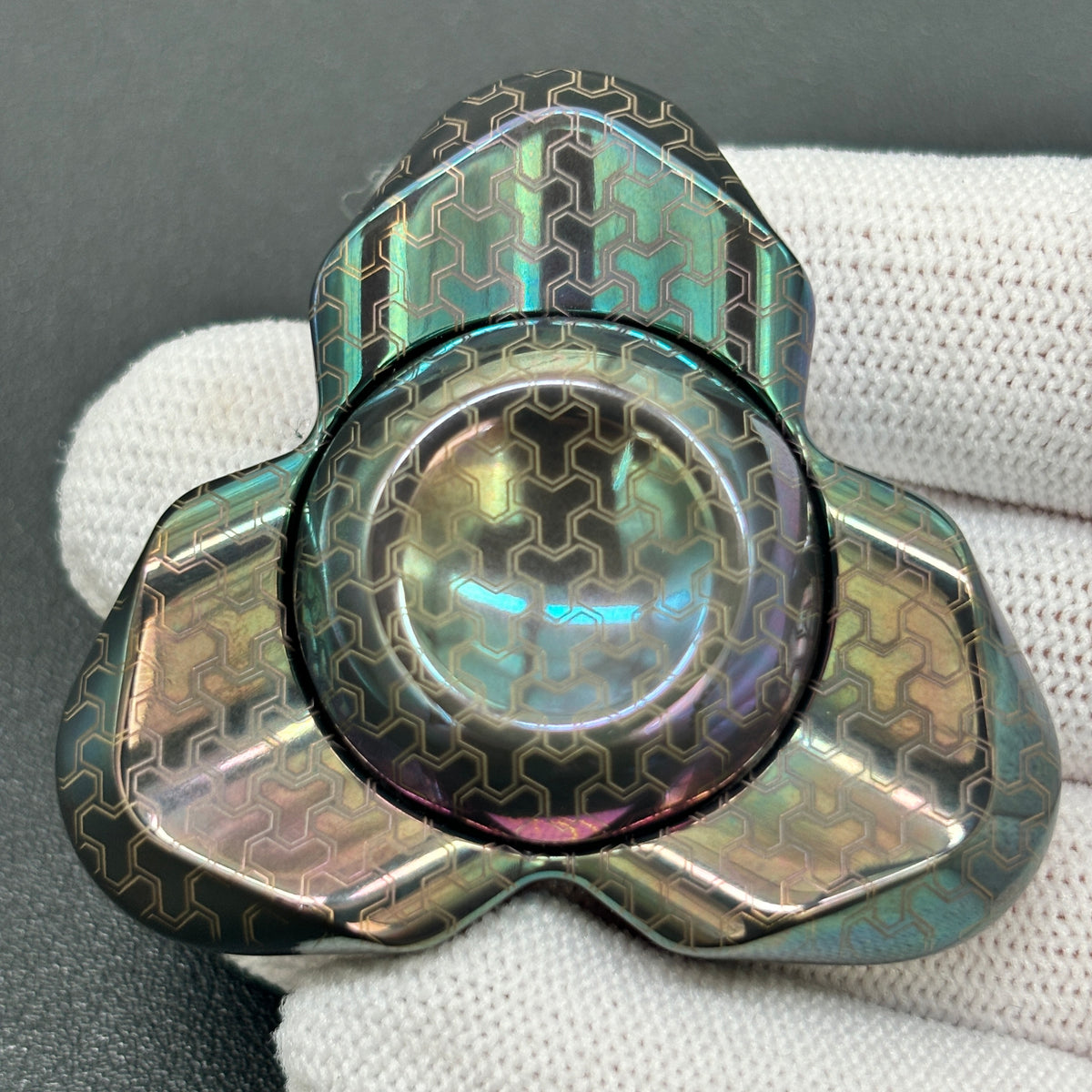 Feather Zirconium Oil Slick