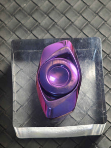 Phantom Dual Leaf Zirconium