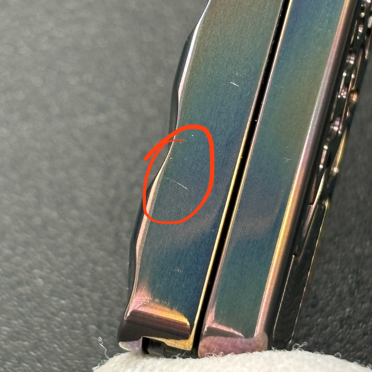 Tita Zirconium Oil Slick