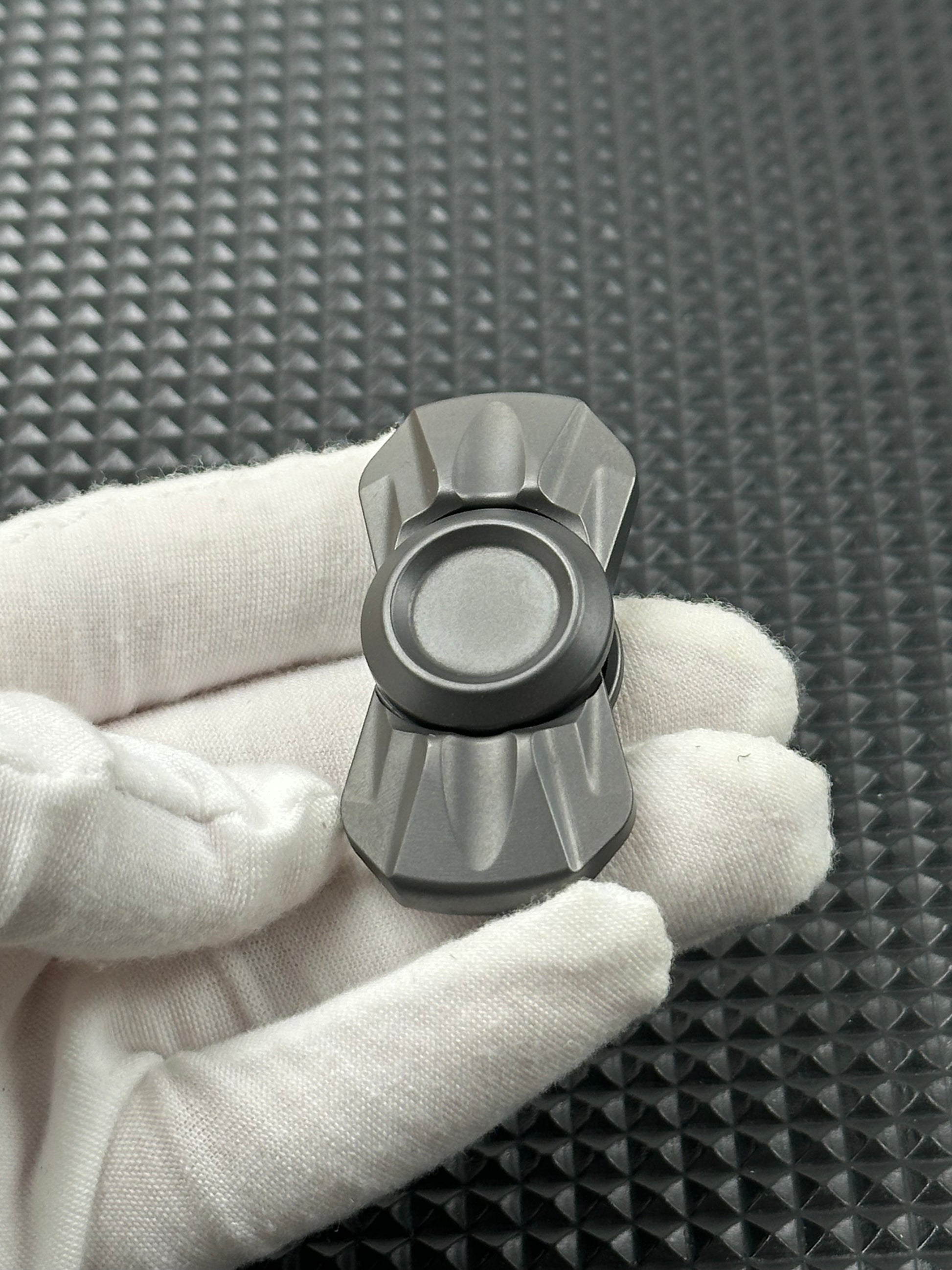Wing Zirconium