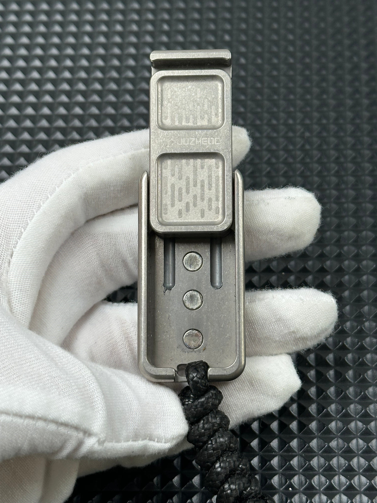 Pop Up Titanium