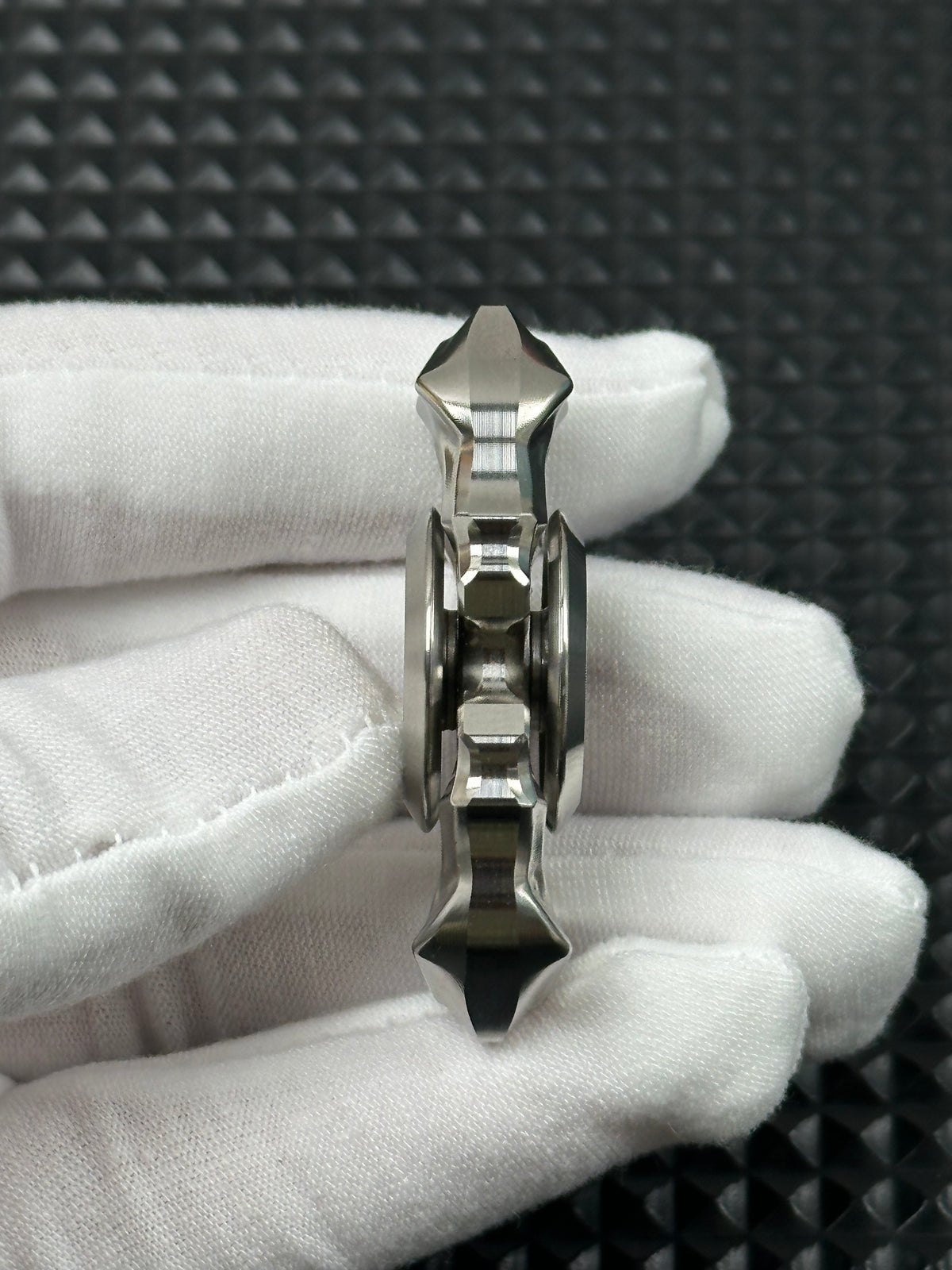 Thorns And Fog Stainless Steel Machine Finished