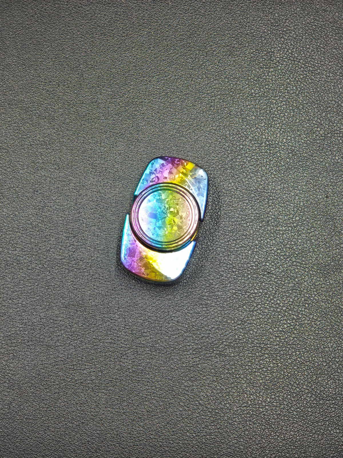 Spinner Crystallized Titanium
