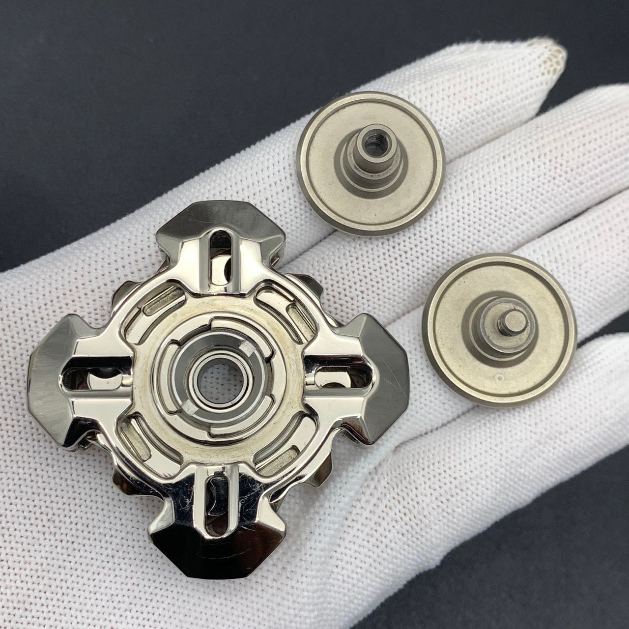 Spinner Titanium