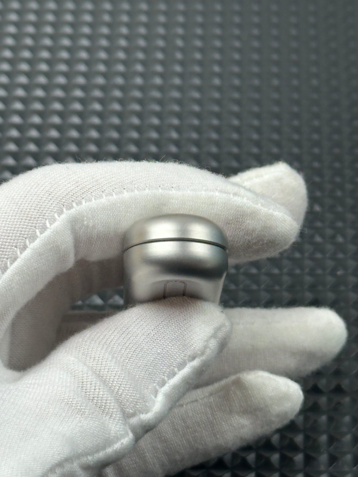 Floating Cloud Stainless Steel