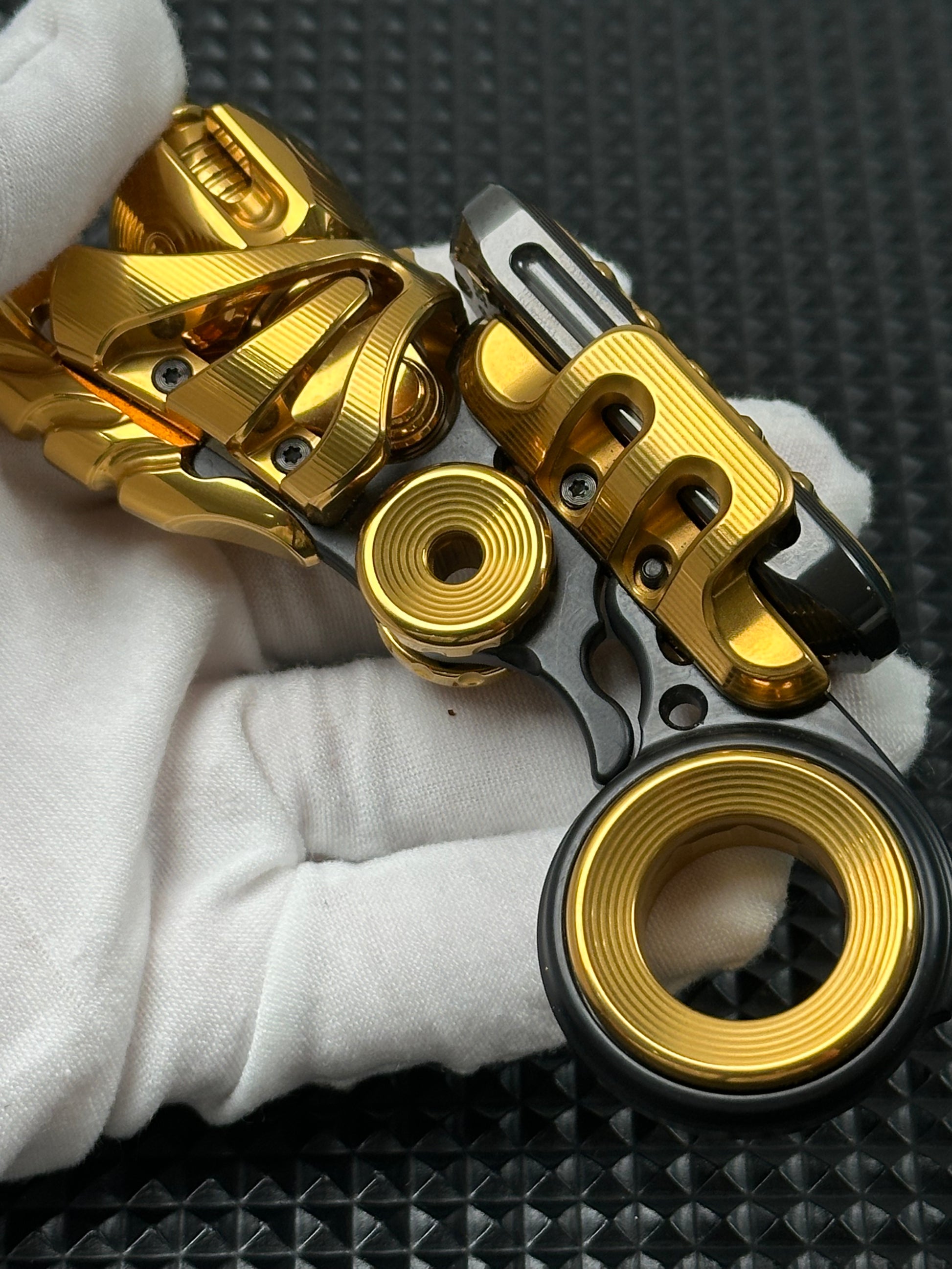 Exoskeleton Magnetic Mechanical Zirconium Stainless Steel Titanium