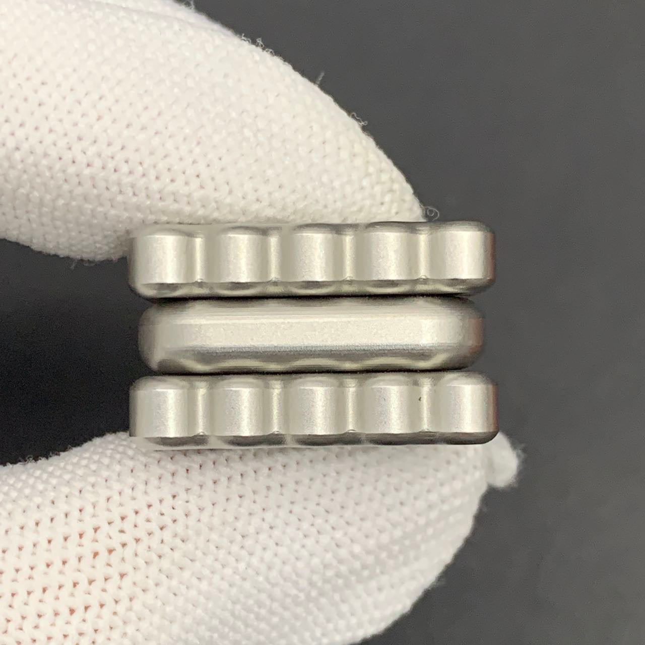 Biscuit Stainless Steel